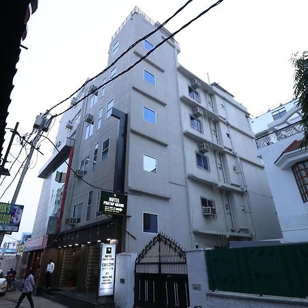 Hotel Pratap Grand 란치 외부 사진